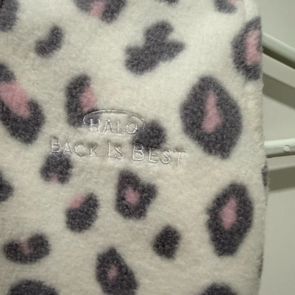 Halo Kids Fleece Sleep Sack - White with Pink & Gray Leopard Print